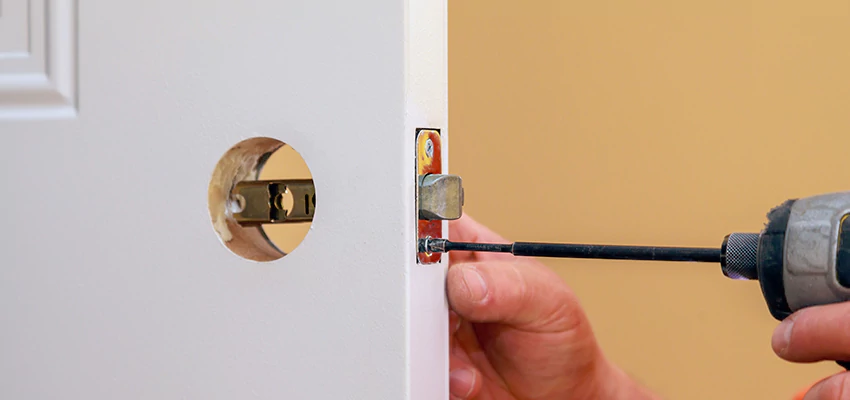 Stuck Door Knobs Repair in Nipomo, CA
